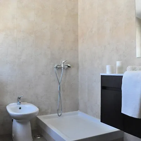 Isleep At Village Center House Holiday home
